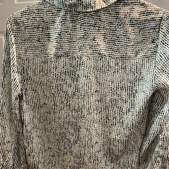 Satin blouse - Picture 3 of 3